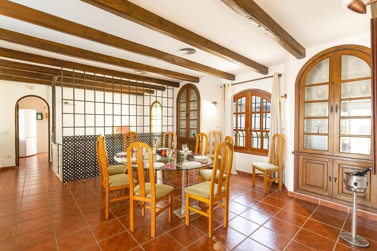 Villa Nikki By Villa Plus Puerto del Carmen