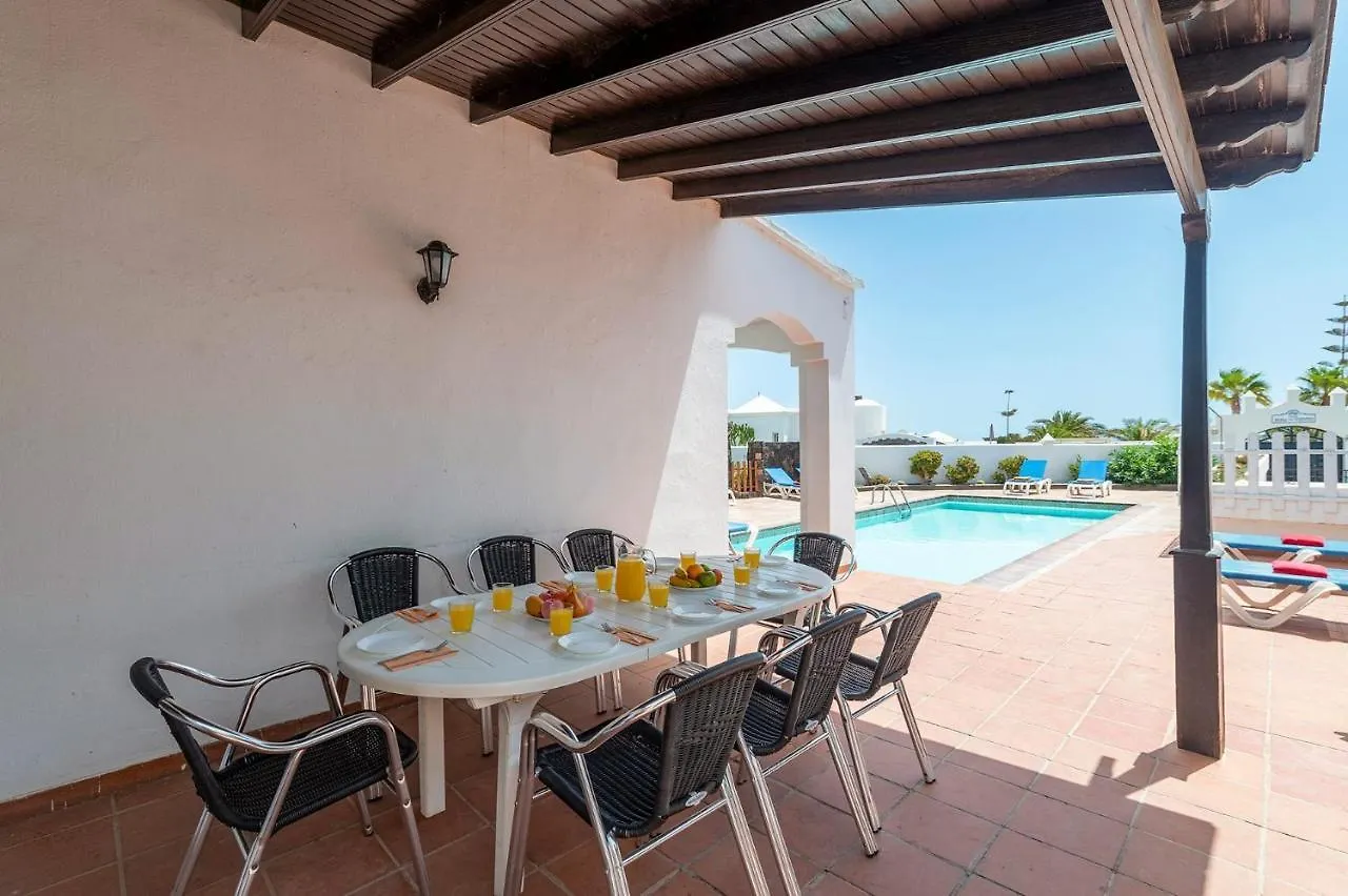 Villa Nikki By Villa Plus Puerto del Carmen