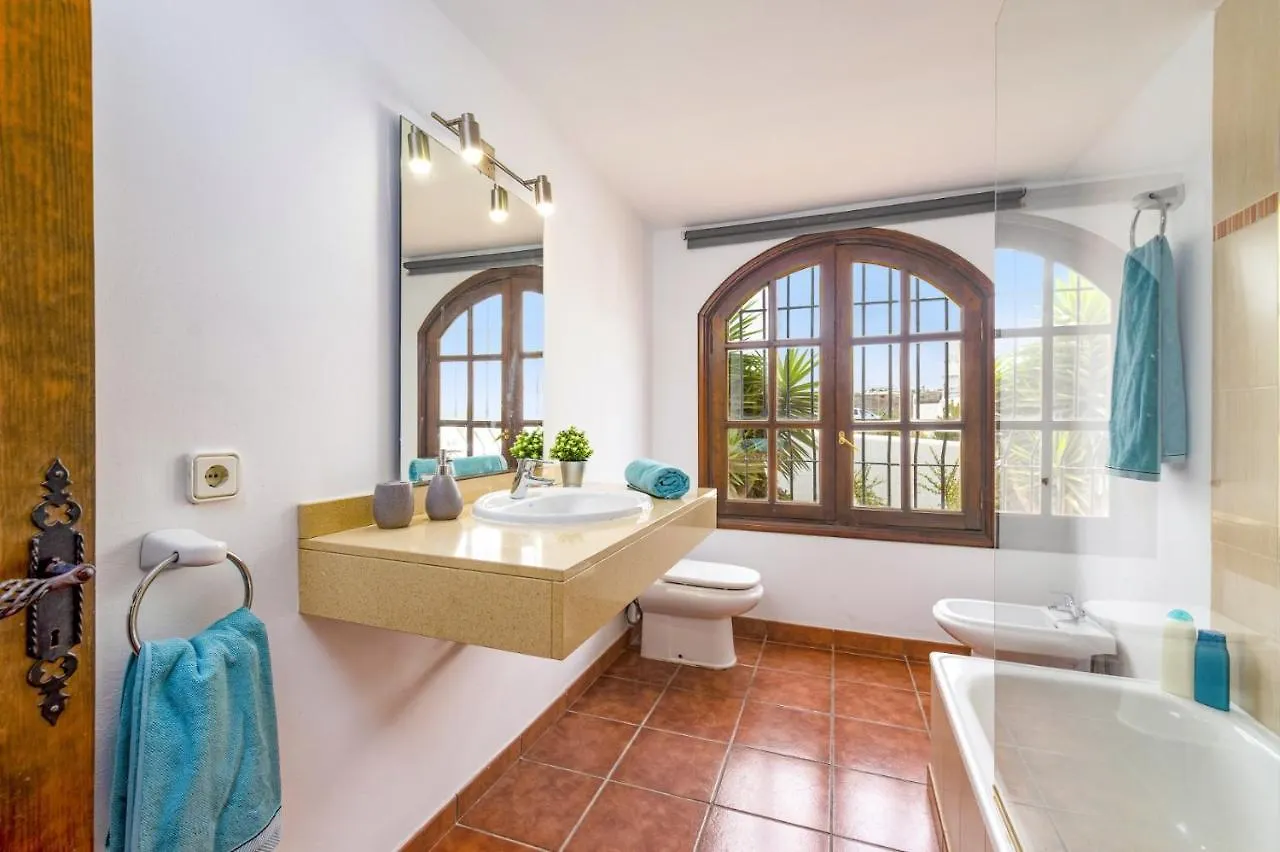 Villa Nikki By Villa Plus Puerto del Carmen